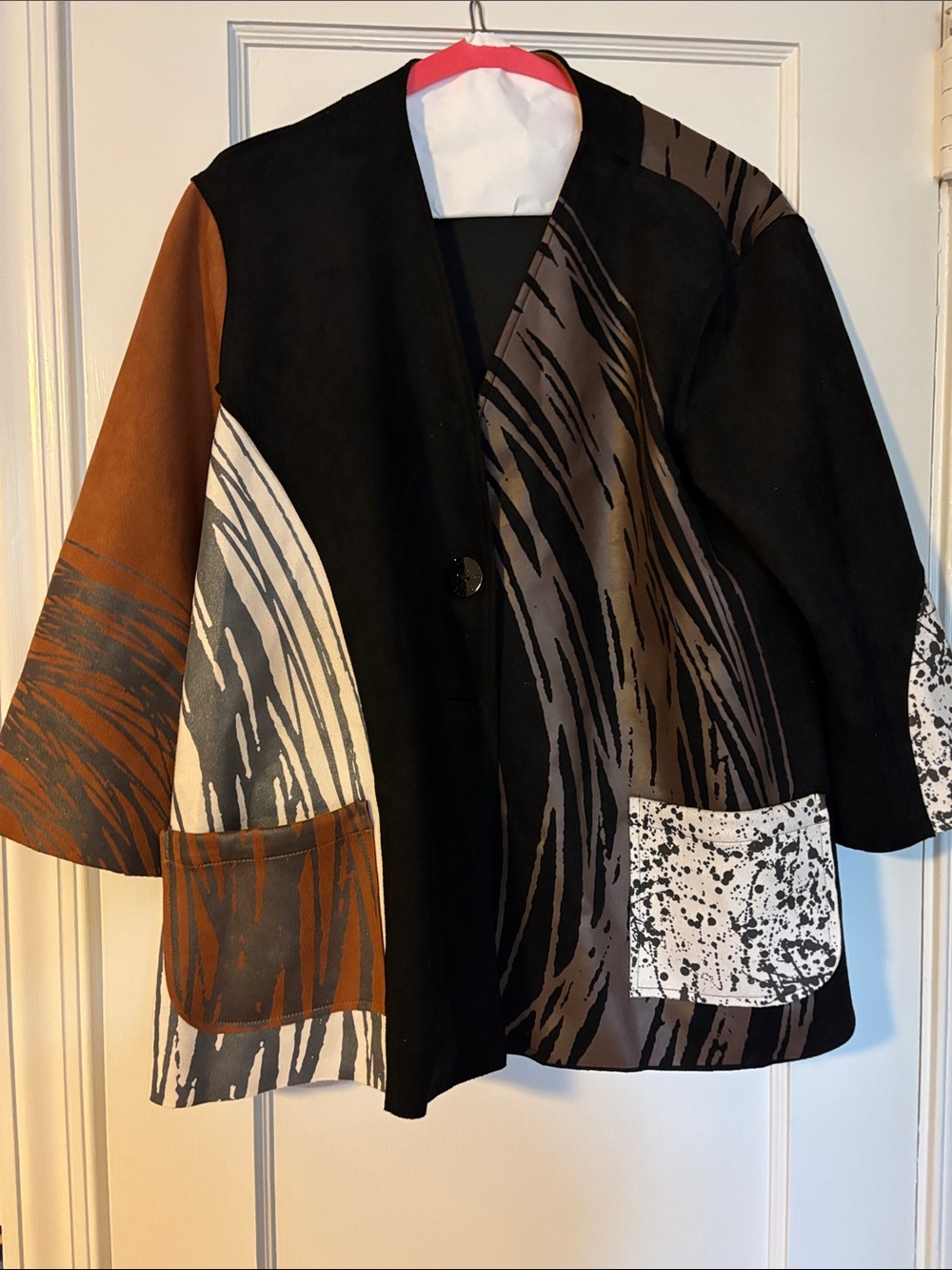 Ali Miles Multicolor Patchwork Blazer in Black, Brown & White